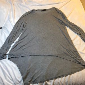 Thin long sleeve gray shirt